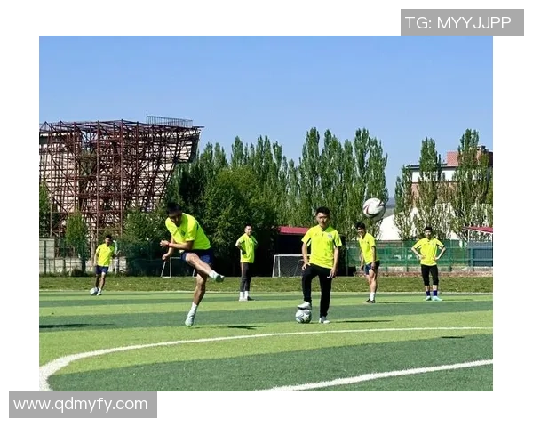 足球巨星许愿：从绿茵场到心灵深处的梦想与坚持